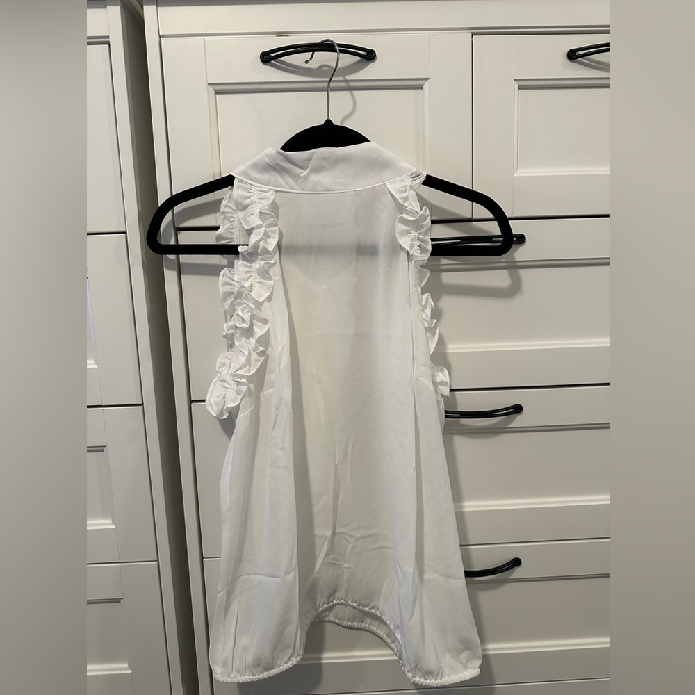 New York and company “ruffle halter” top
